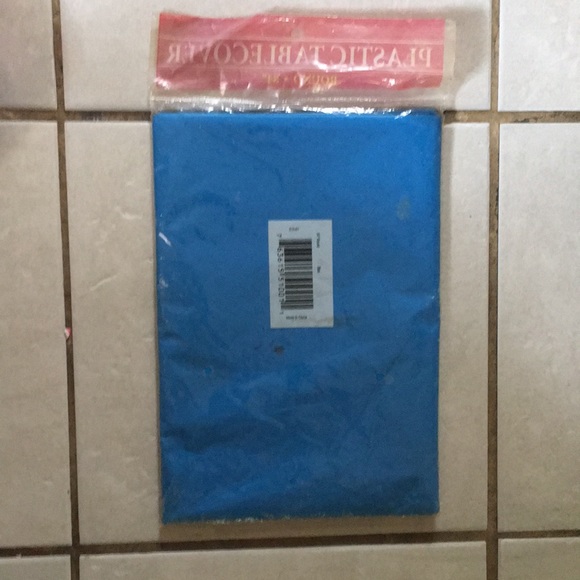 ROUND TABLE CLOTH - Picture 2 of 6